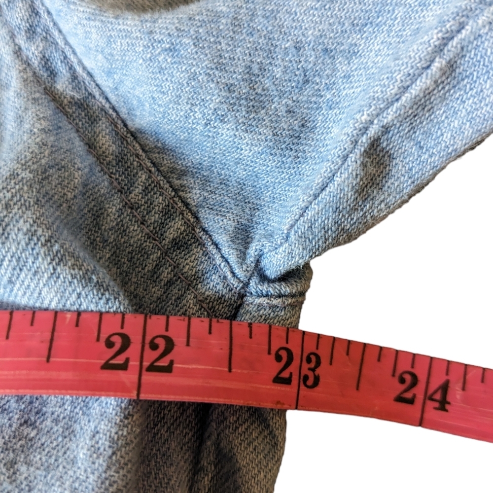LAS OLAS denim look western/cowgirl button down shirt with rhinestones on front - Picture 3 of 14